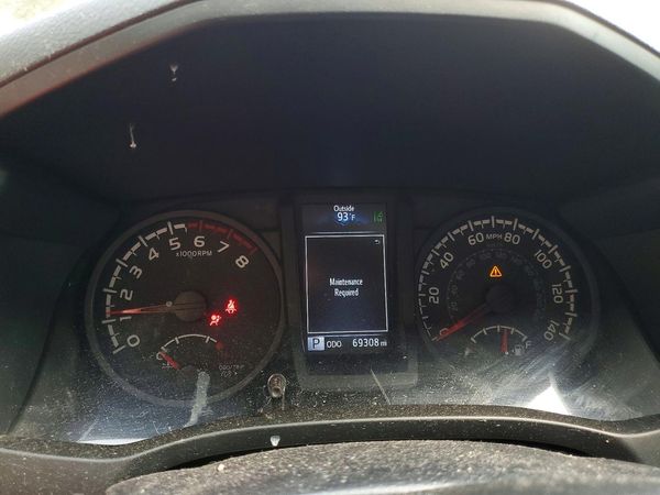 2023 TOYOTA TACOMA SR5