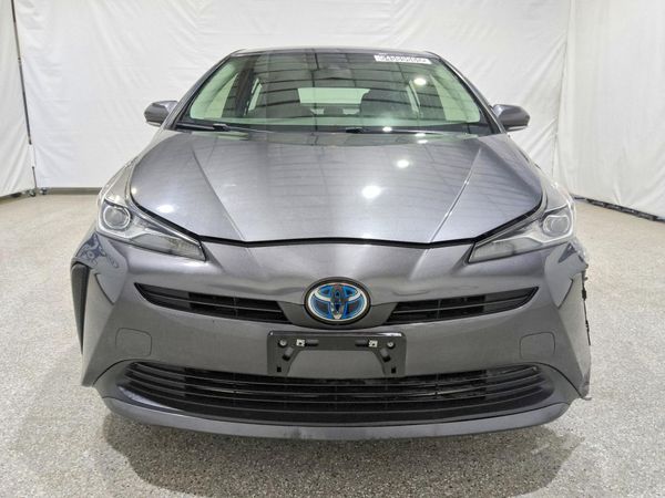 2021 TOYOTA PRIUS