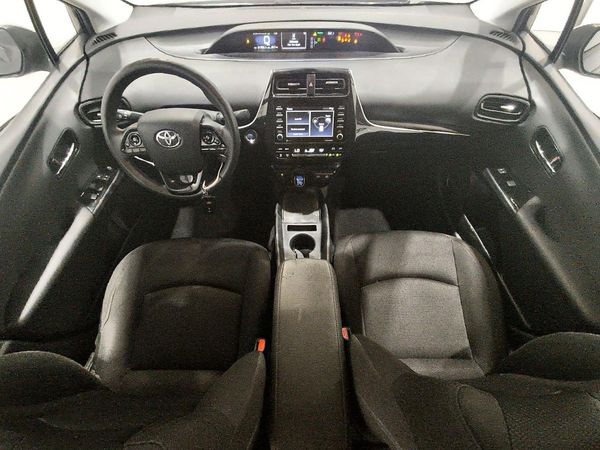 2021 TOYOTA PRIUS