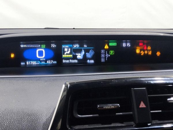 2021 TOYOTA PRIUS