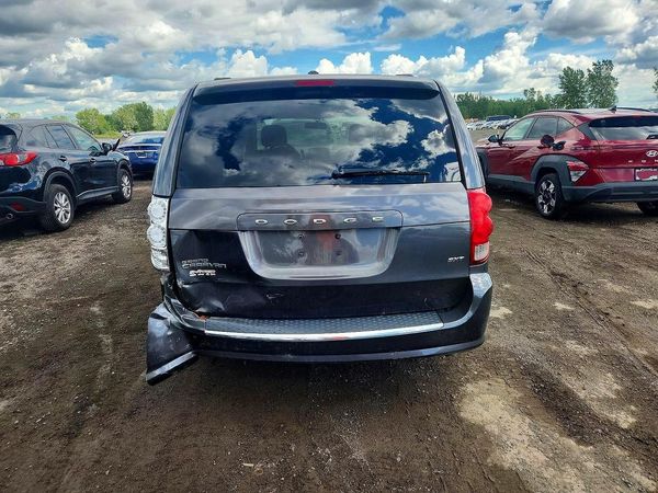 2016 DODGE GRAND CARAVAN SE