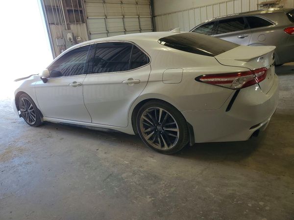 2020 TOYOTA CAMRY