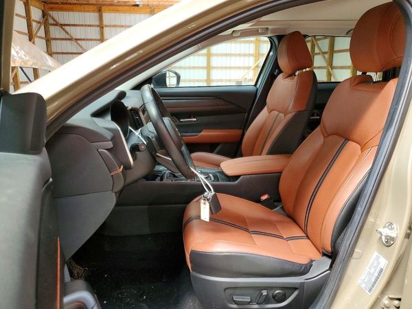 2025 MAZDA CX-50 Premium