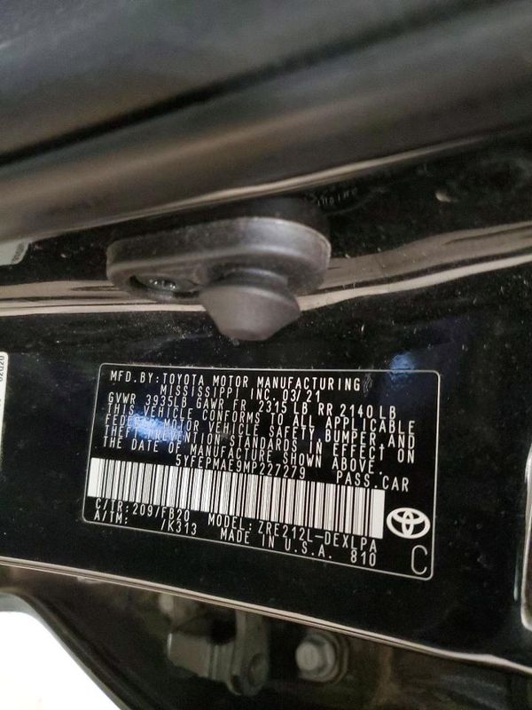 2021 TOYOTA COROLLA LE