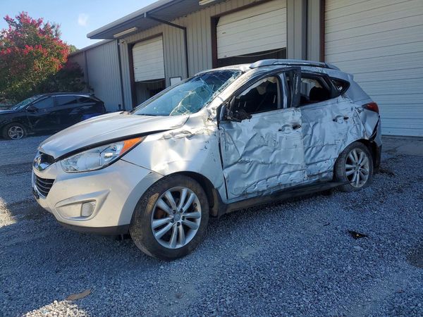 2012 HYUNDAI TUCSON GLS — Front 3/4