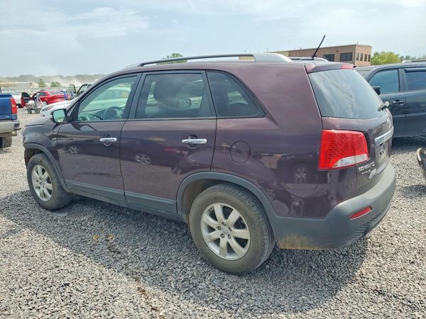 2013 KIA SORENTO Base / LX