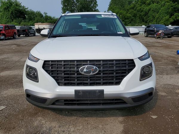 2024 HYUNDAI VENUE SEL / Limited — DIRF