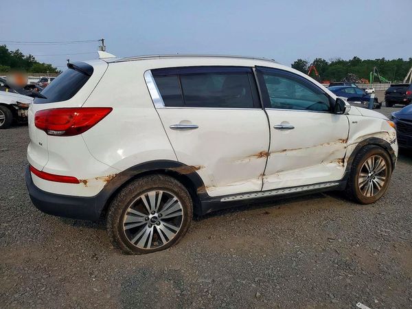 2016 KIA SPORTAGE EX