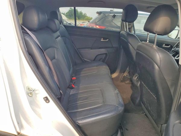 2016 KIA SPORTAGE EX