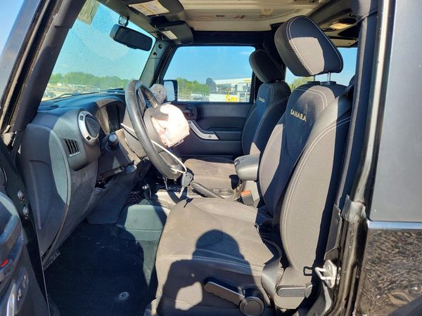 2015 JEEP WRANGLER SAHARA 4X4