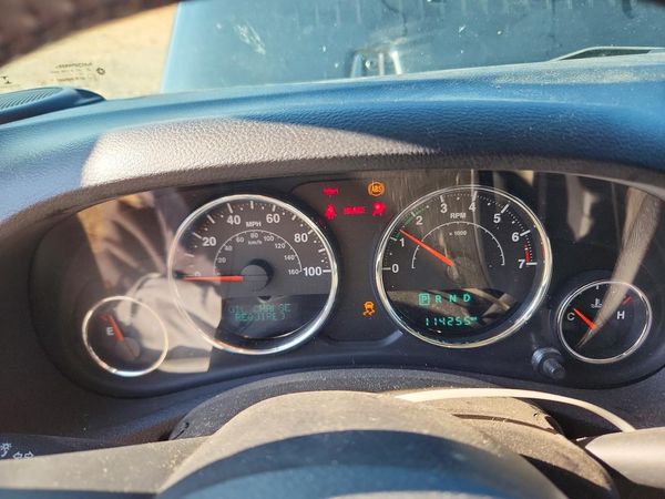 2015 JEEP WRANGLER SAHARA 4X4