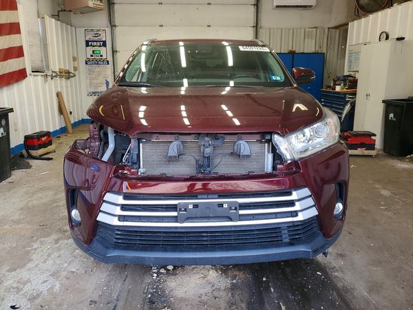 2019 TOYOTA HIGHLANDER SE/XLE