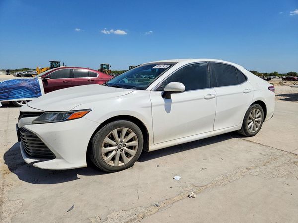 2020 TOYOTA CAMRY