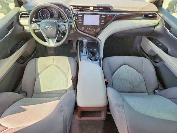 2020 TOYOTA CAMRY