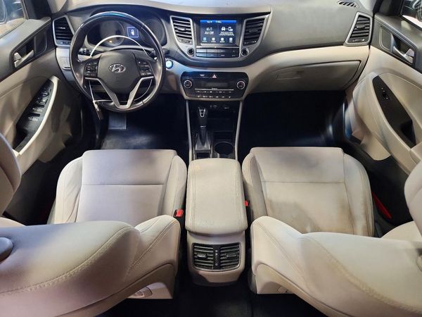 2018 HYUNDAI TUCSON