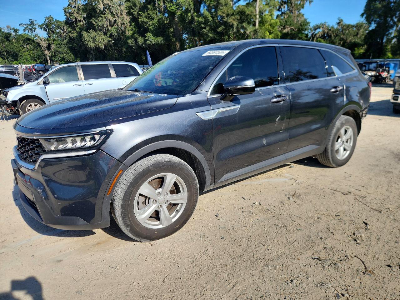 2022 KIA SORENTO LX