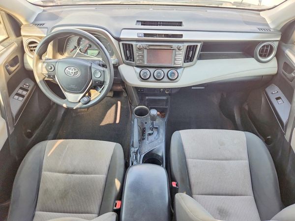 2015 TOYOTA RAV4 LE (X Grade)
