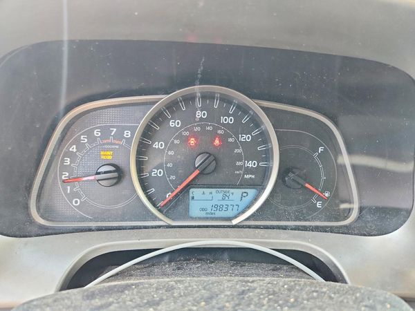 2015 TOYOTA RAV4 LE (X Grade)