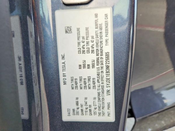 2022 TESLA MODEL 3