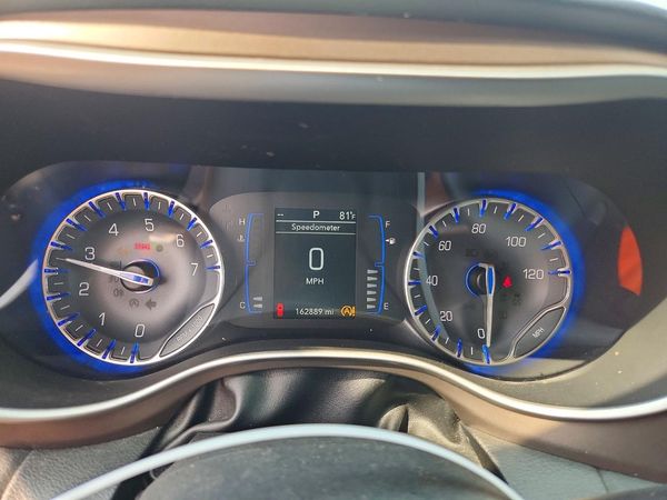 2020 CHRYSLER VOYAGER LXI