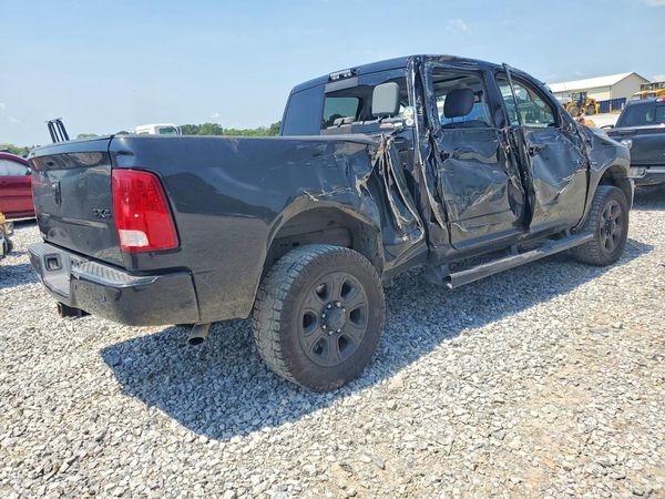 2016 RAM 2500 SLT