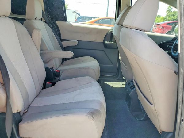 2015 MAZDA 5 Sport/GX