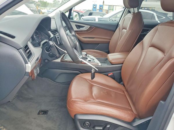2019 AUDI Q7