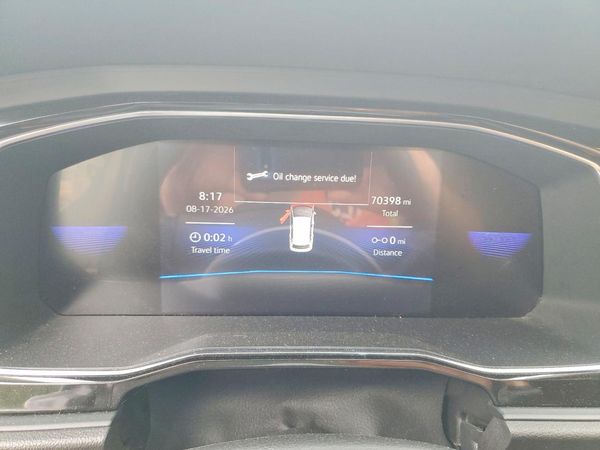 2023 VOLKSWAGEN JETTA SE w/ Sunroof