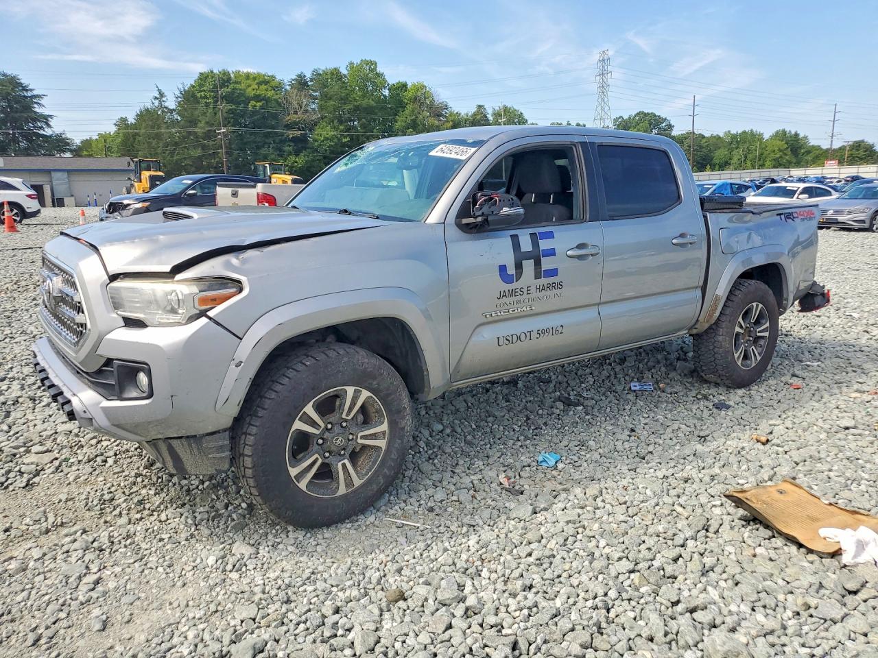 2017 TOYOTA TACOMA