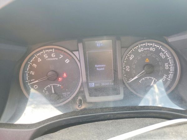 2017 TOYOTA TACOMA