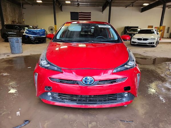 2019 TOYOTA PRIUS LE/XLE