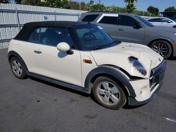 2019 MINI COOPER