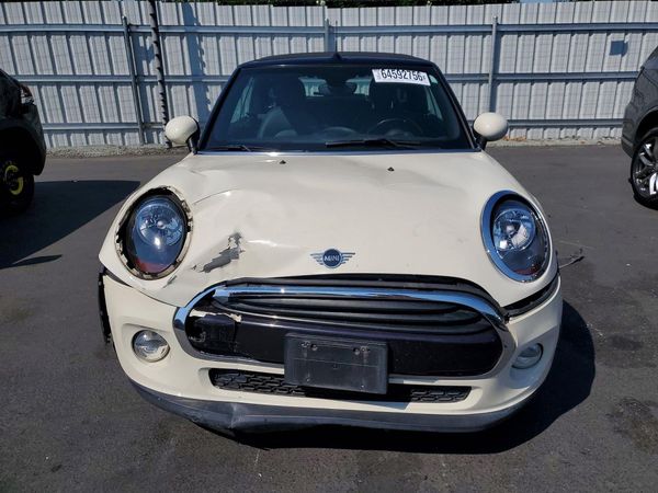 2019 MINI COOPER