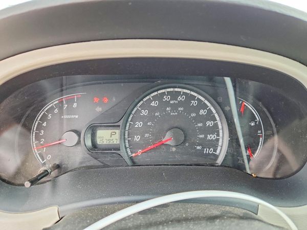 2012 TOYOTA SIENNA