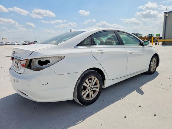 2012 HYUNDAI SONATA