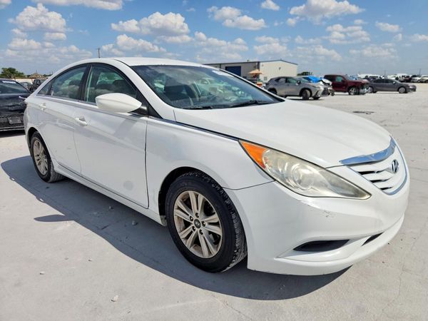 2012 HYUNDAI SONATA