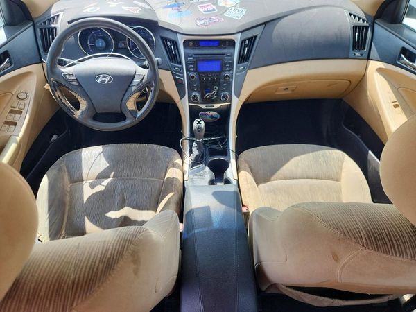 2012 HYUNDAI SONATA
