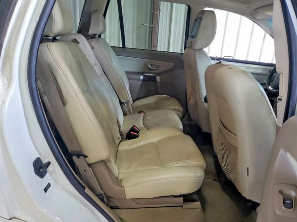 2013 VOLVO XC90