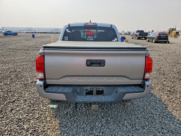 2017 TOYOTA TACOMA