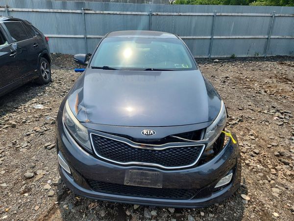2015 KIA OPTIMA GL - Middle-low
