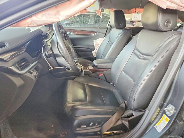 2017 CADILLAC XTS Luxury