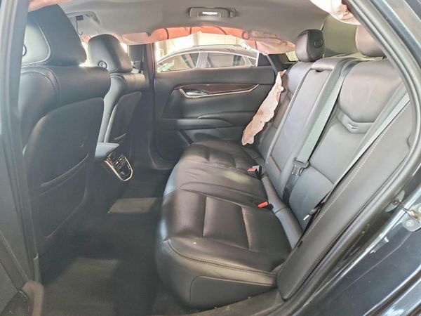 2017 CADILLAC XTS Luxury