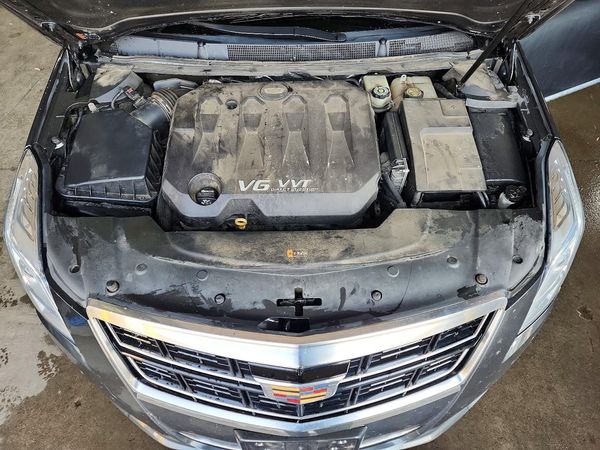 2017 CADILLAC XTS Luxury
