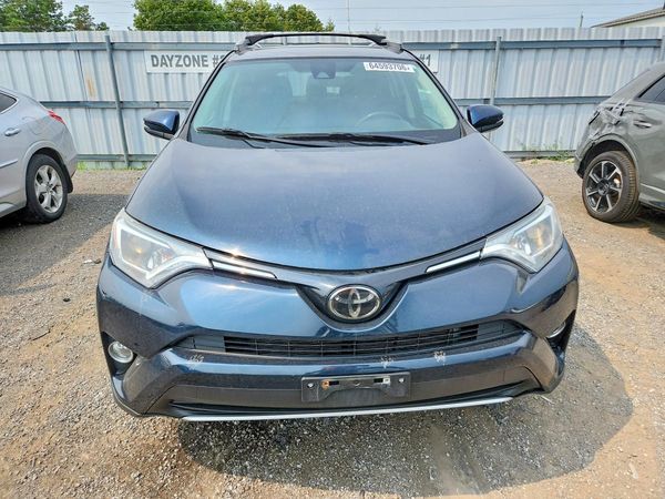 2018 TOYOTA RAV4 Adventure/XLE