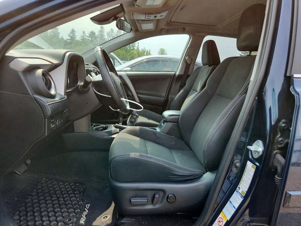 2018 TOYOTA RAV4 Adventure/XLE