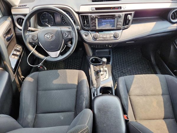 2018 TOYOTA RAV4 Adventure/XLE