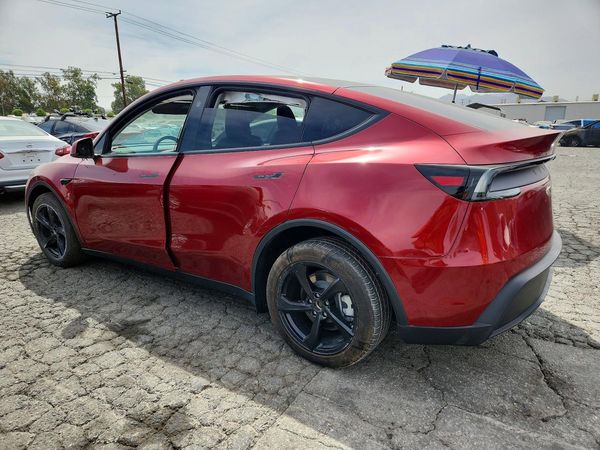 2026 TESLA MODEL Y