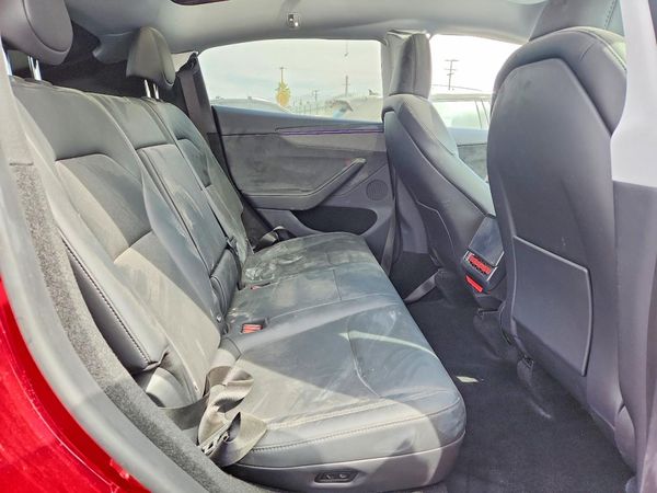 2026 TESLA MODEL Y