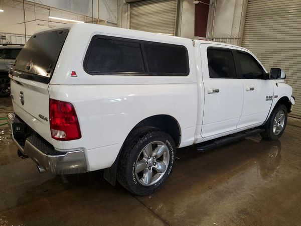 2014 RAM 1500 SLT
