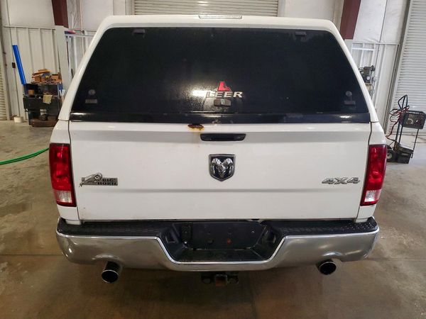 2014 RAM 1500 SLT